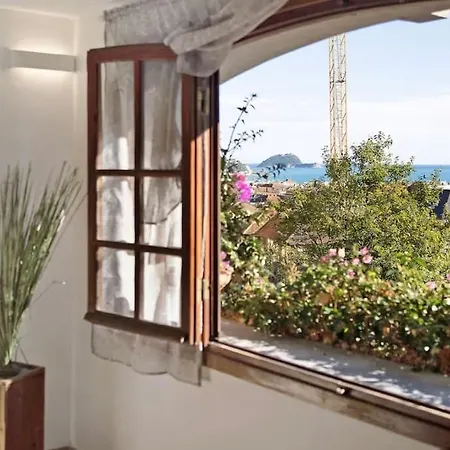 Casa Delle Ninfe