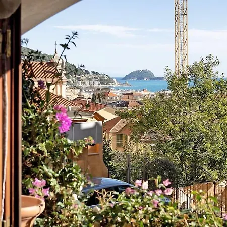 Casa Delle Ninfe *